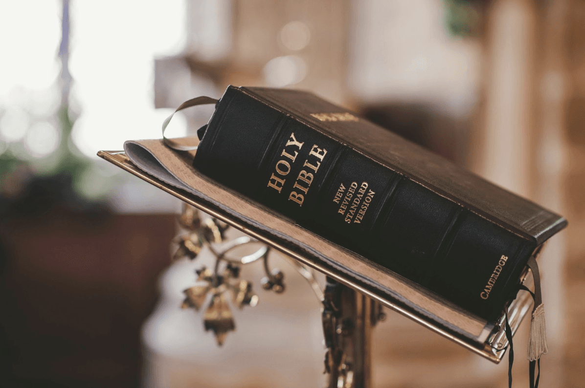 Jehovah Jireh Meaning Explained: The Lord Will Provide